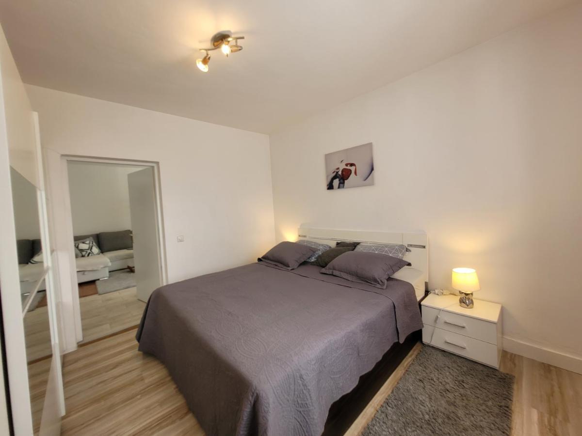 Ferienwohnung Mit Pool Kroatien Mit Meerblick Und Pool 로브란 외부 사진